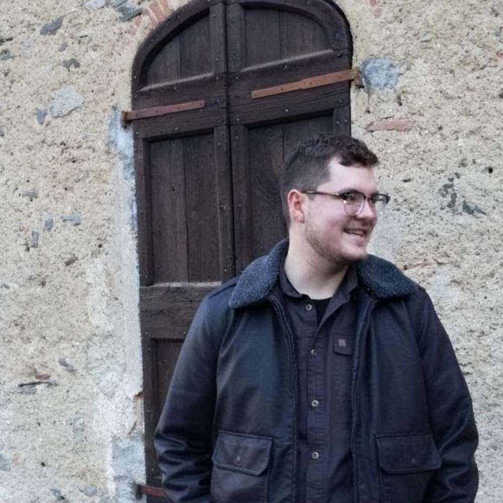Meet your Posher, Zach